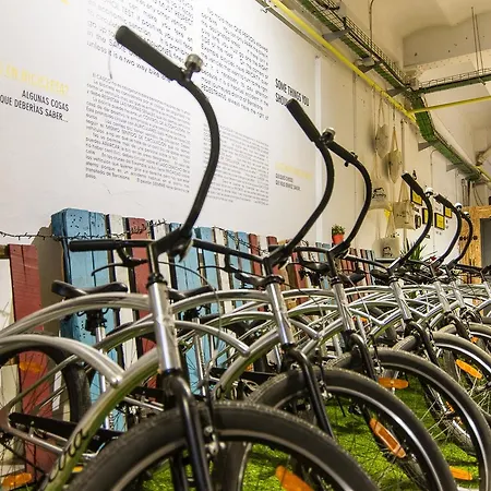 Bed & Bike Hostel