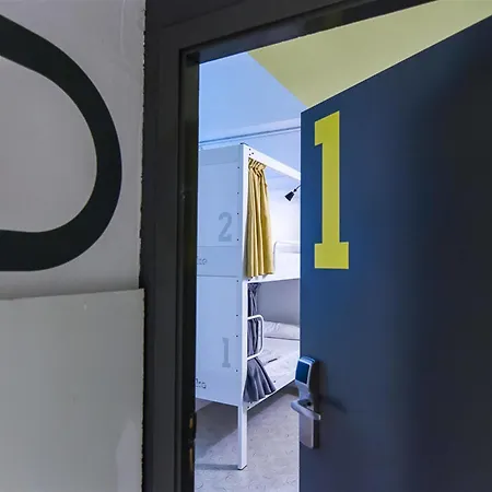 Bed & Bike Albergue *