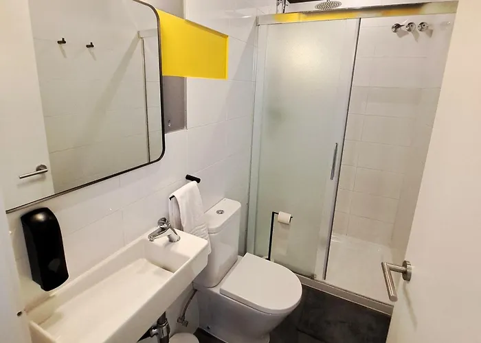 Bed & Bike Hostal *